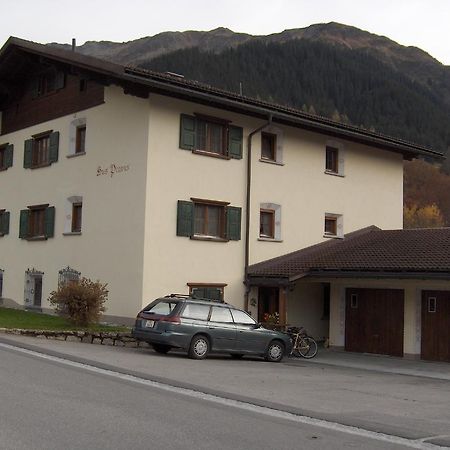 Hus Pravis Appartement Klosters Buitenkant foto